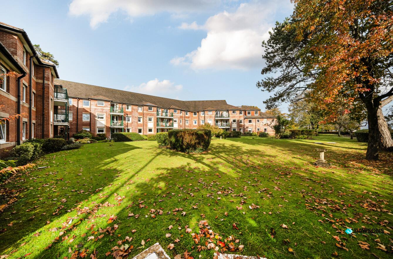 Mumbles Bay Court, Blackpill, Swansea, SA3 5BS